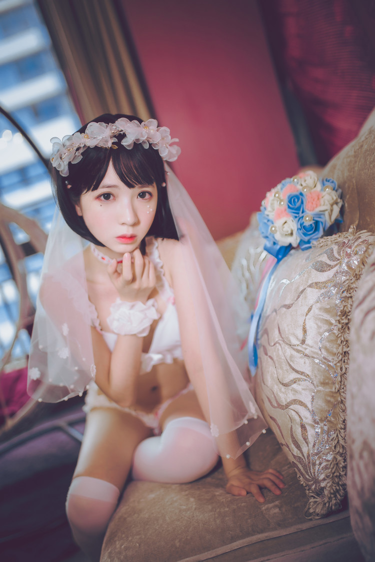 网荭Coser@疯猫ss 梦中的婚礼 在现浏览第12张