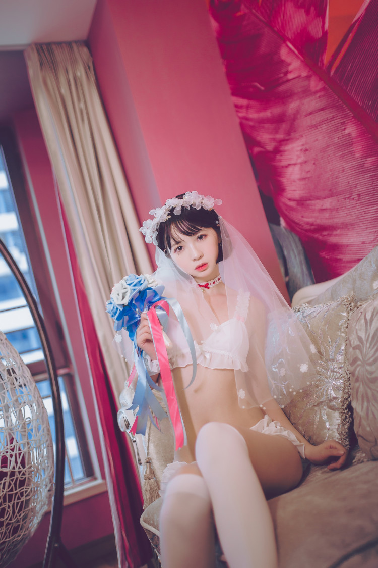 网荭Coser@疯猫ss 梦中的婚礼 在现浏览第4张