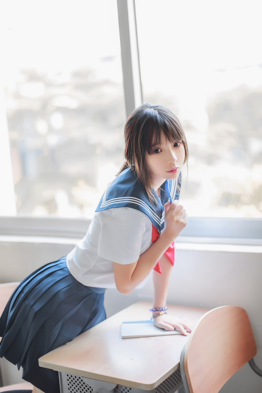 网荭Coser@疯猫ss 同桌的水手服 在现浏览第6张