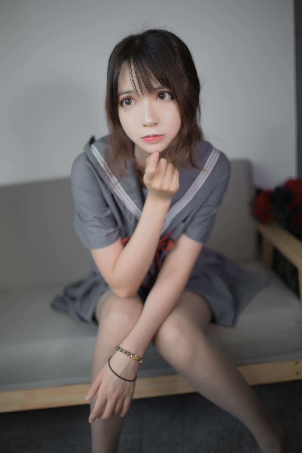 网荭Coser@疯猫ss 蓝灰JK  在现浏览第1张