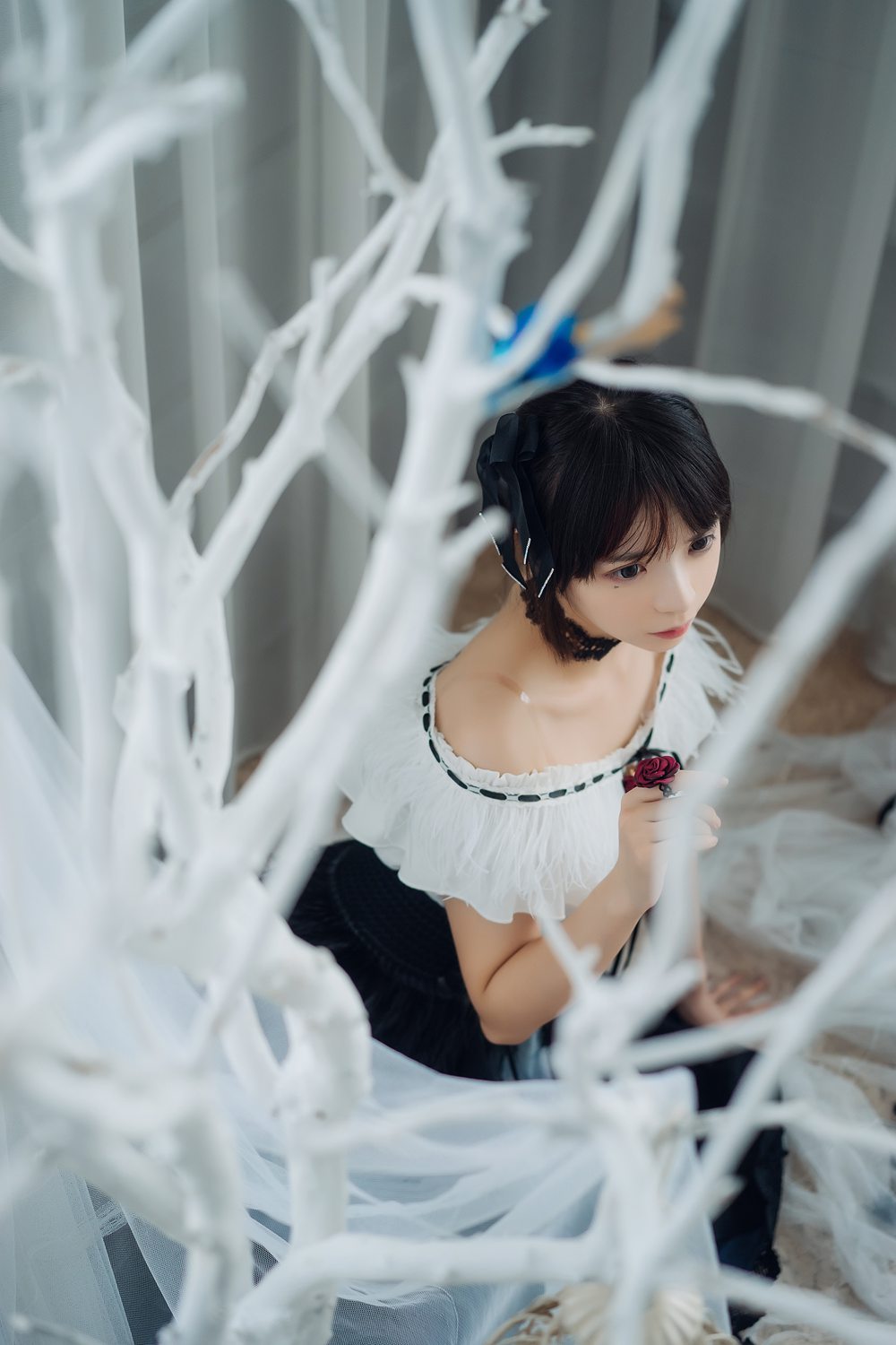 网荭Coser@疯猫ss 小裙子 在现浏览第1张