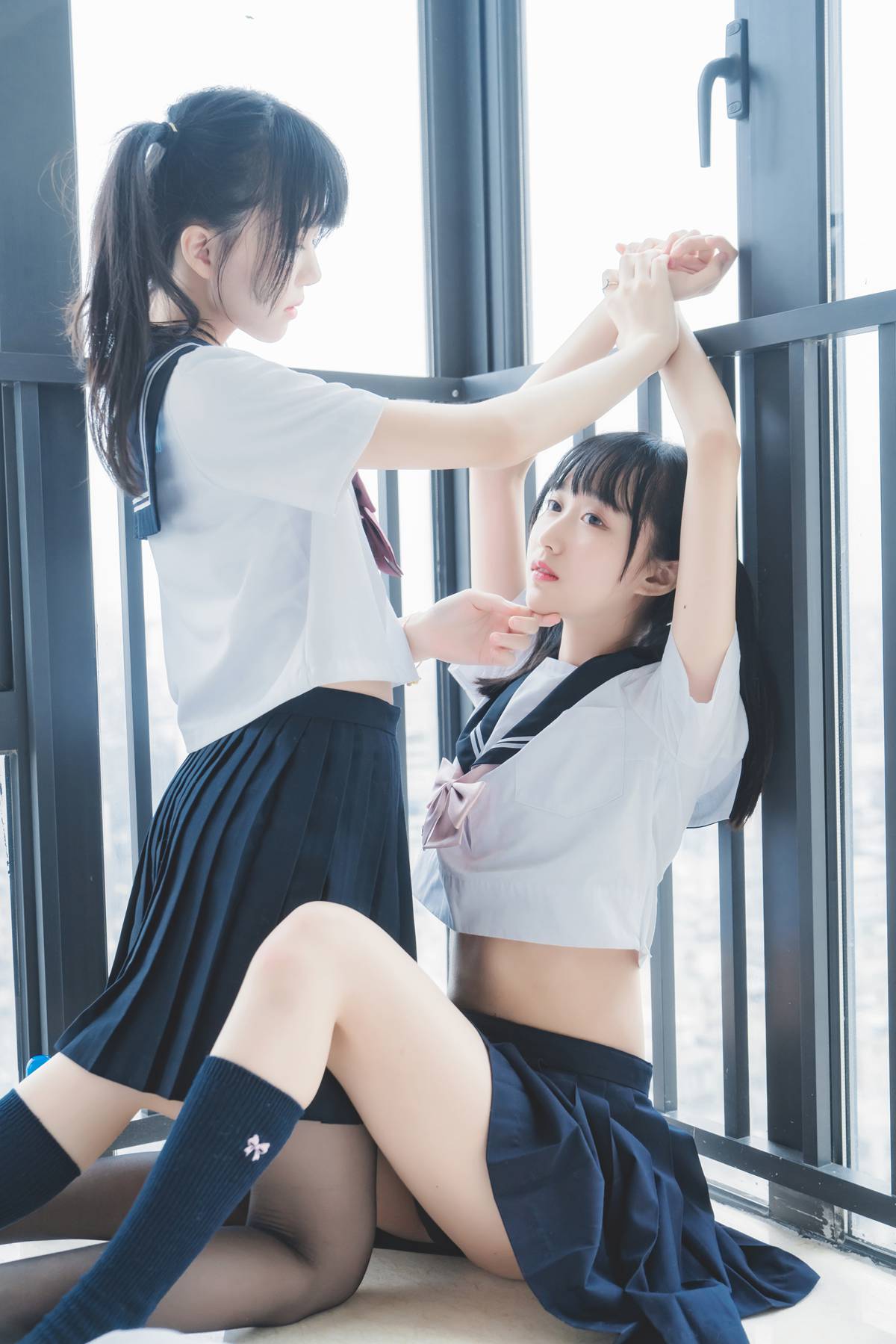 桜桃喵 &#038; 木绵绵OwO &#8211;  她(至服×至服) [38P]第1张