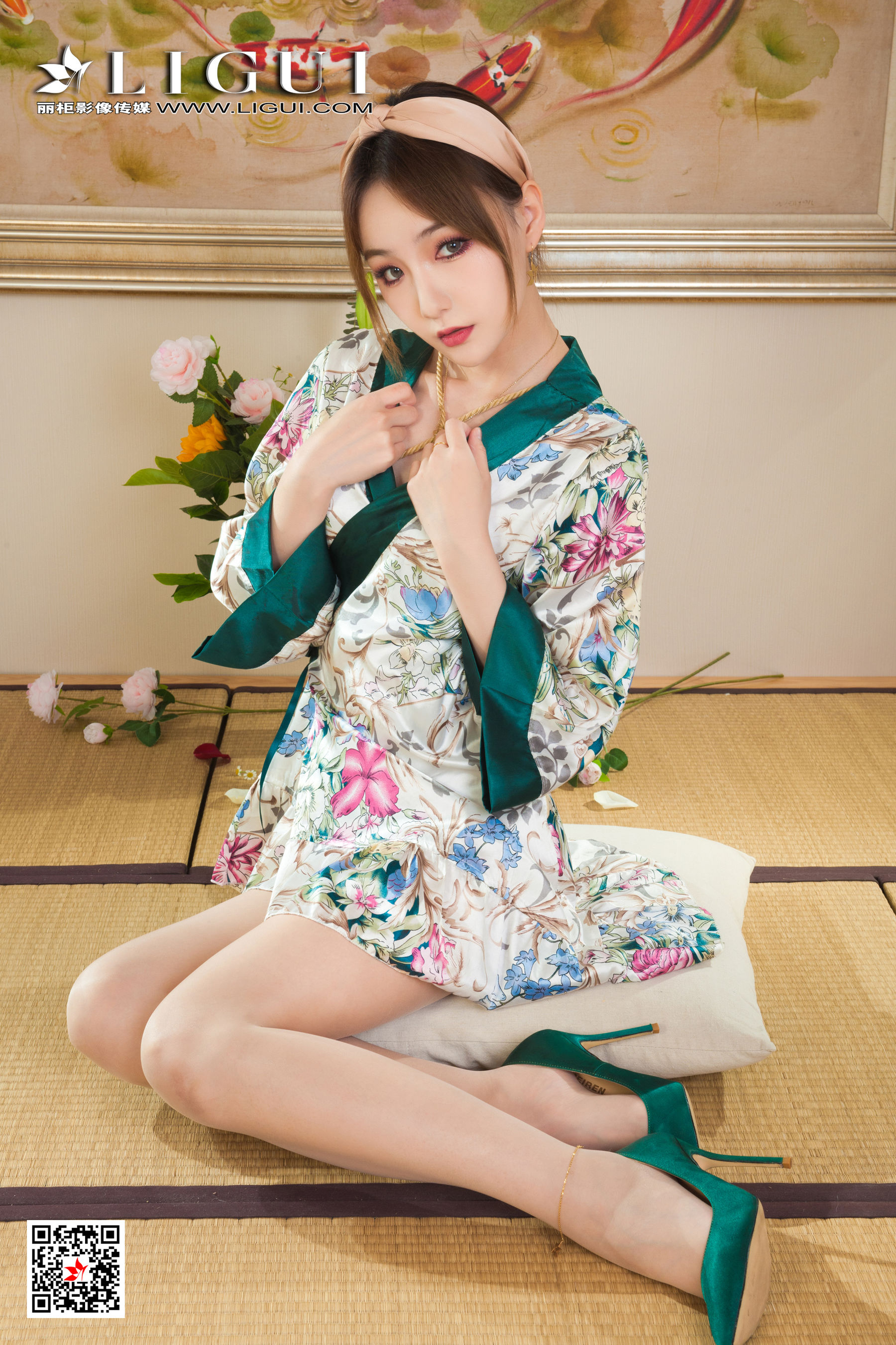 [丽柜Ligui] 网络丽人 Model 心心 《龟缚花蕊》 写真套图第4张