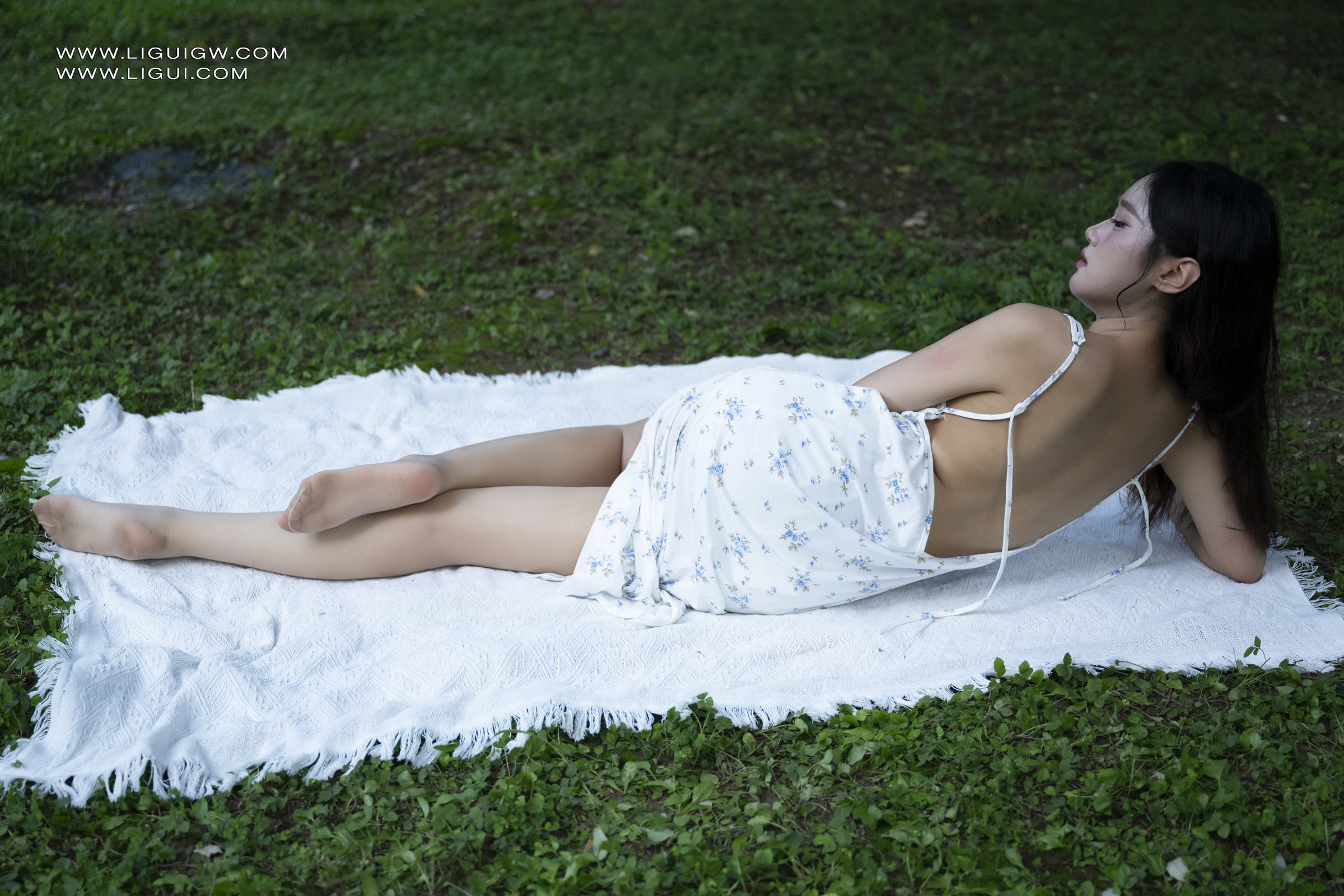 [Ligui丽柜] 2025.11.14 白纱透肤林中漫游 昆昆第17张