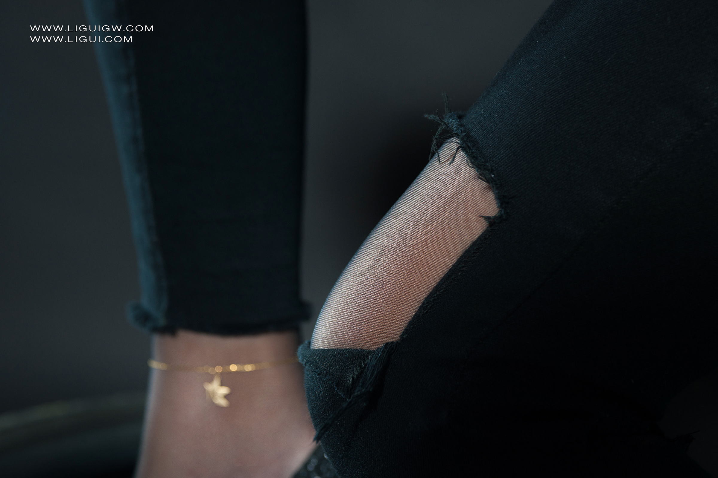 [Ligui丽柜] 2025.11.03《红与黑的激情碰撞》维拉 Weila第3张